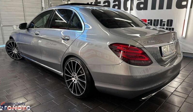 MERCEDES-BENZ Klasa C | 4×4 (stały) | Automatyczna | 245 KM | Szary full
