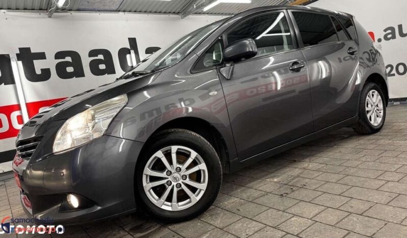 TOYOTA Verso | FWD (przód) | Manualna | 147 KM | Szary full