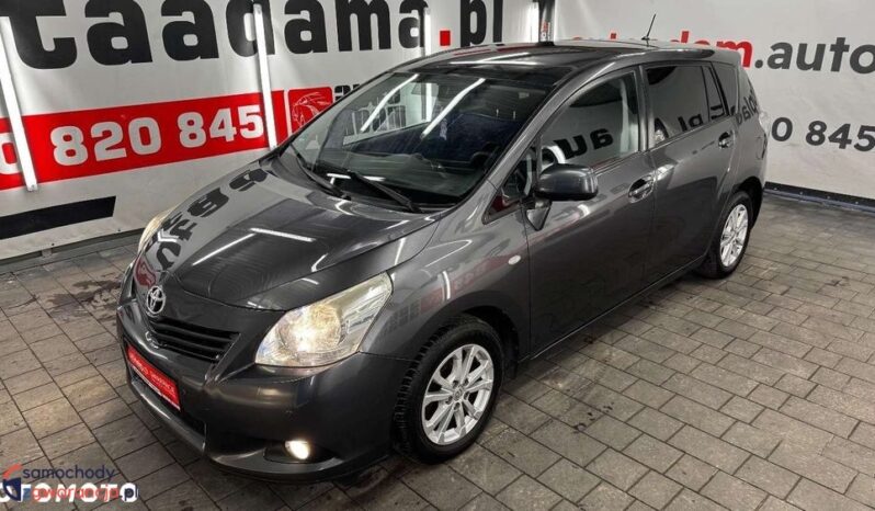 TOYOTA Verso | FWD (przód) | Manualna | 147 KM | Szary full