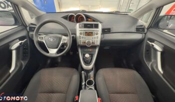 TOYOTA Verso | FWD (przód) | Manualna | 147 KM | Szary full