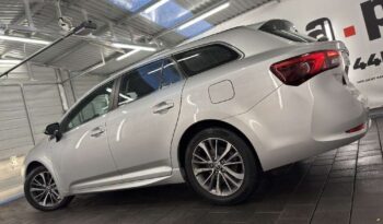 TOYOTA Avensis  | FWD (przód) | Manualna | 143 KM | Srebrny full