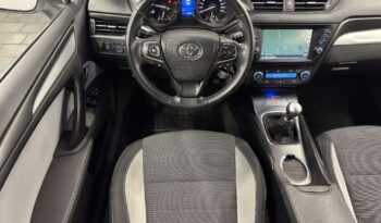 TOYOTA Avensis  | FWD (przód) | Manualna | 143 KM | Srebrny full