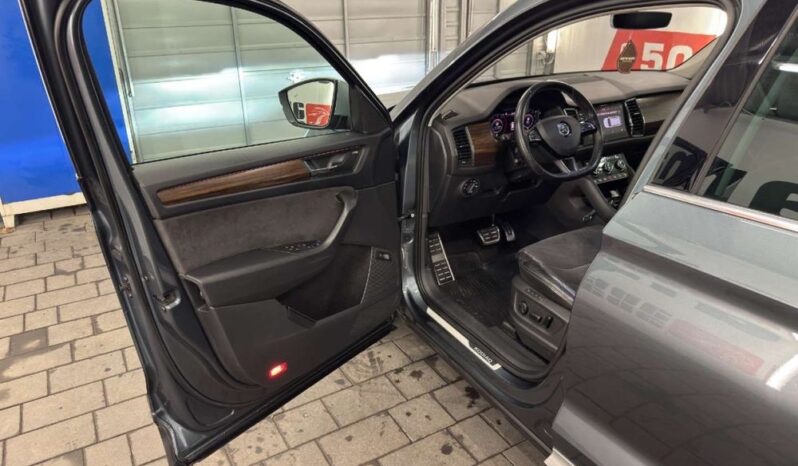 Skoda Kodiaq | 4×4 (stały) | Automatyczna | 190 KM | Szary full