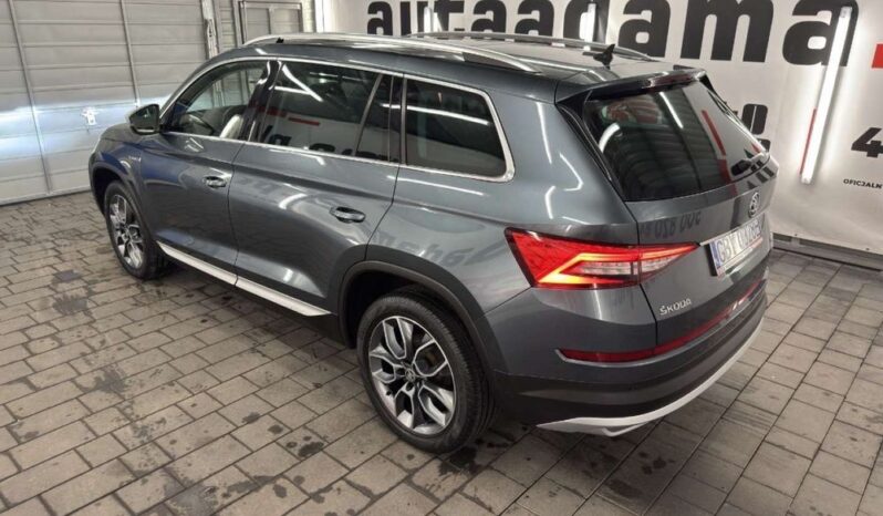 Skoda Kodiaq | 4×4 (stały) | Automatyczna | 190 KM | Szary full