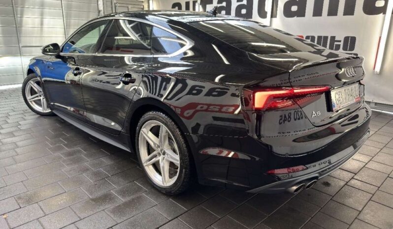 AUDI A5  | 4×4 (stały) | Automatyczna | 190 KM | Czarny full