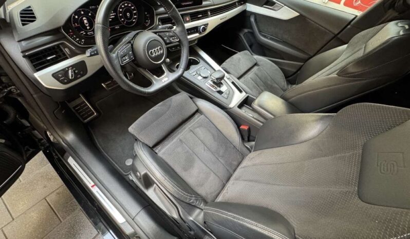 AUDI A5  | 4×4 (stały) | Automatyczna | 190 KM | Czarny full