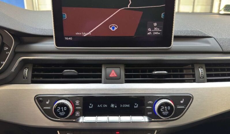AUDI A5  | 4×4 (stały) | Automatyczna | 190 KM | Czarny full