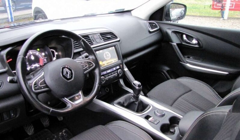 RENAULT Kadjar  | 4×4 (doł. automatycznie) | Manualna | 130 KM | Czarny full