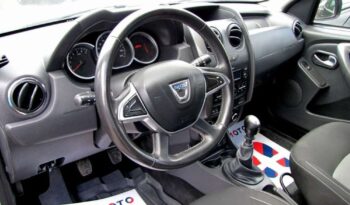 DACIA Duster  | 4×4 (stały) | Manualna | 114 KM | Srebrny full