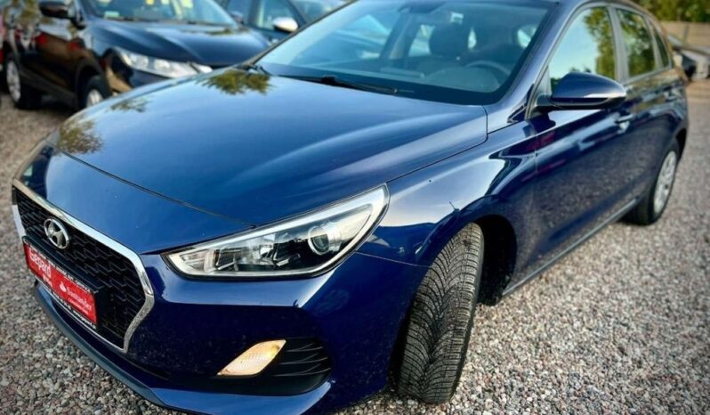 HYUNDAI I30  | FWD (przód) | Manualna | 100 KM | Granatowy full
