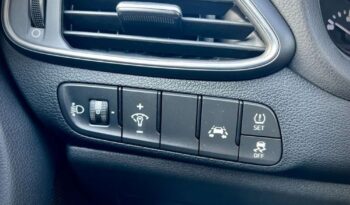 HYUNDAI I30  | FWD (przód) | Manualna | 100 KM | Granatowy full