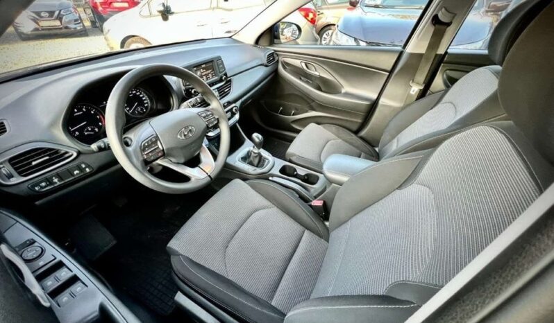 HYUNDAI I30  | FWD (przód) | Manualna | 100 KM | Granatowy full