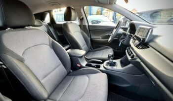 HYUNDAI I30  | FWD (przód) | Manualna | 100 KM | Granatowy full
