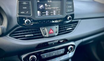 HYUNDAI I30  | FWD (przód) | Manualna | 100 KM | Granatowy full
