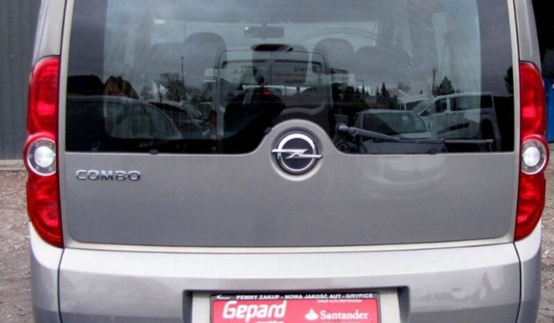 OPEL Combo | FWD (przód) | Manualna | 95 KM | Szary full