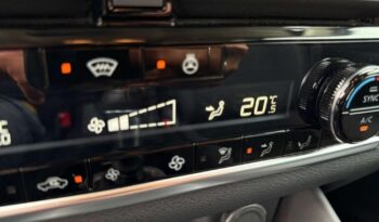NISSAN Qashqai  | FWD (przód) | Manualna | 140 KM | Czarny full