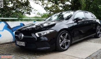 MERCEDES-BENZ Klasa A | 4×4 (doł. automatycznie) | Automatyczna | 218 KM | Czarny full