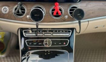 MERCEDES-BENZ Klasa E | 4×4 (stały) | Automatyczna | 195 KM | Szary full