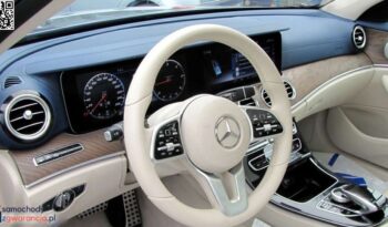 Mercedes-Benz Klasa E | 4×4 (stały) | Automatyczna | 195 KM | Szary full