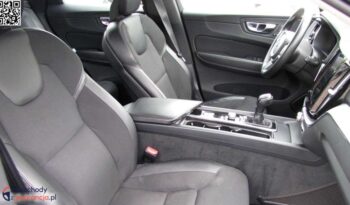 Volvo XC 60 | FWD (przód) | Manualna | 150 KM | Biały full