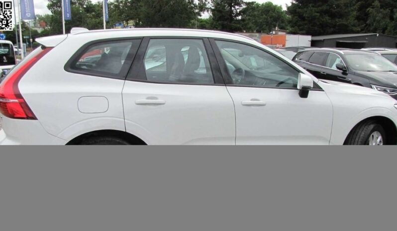VOLVO XC 60 | FWD (przód) | Manualna | 150 KM | Biały full