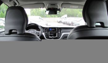 VOLVO XC 60 | FWD (przód) | Manualna | 150 KM | Biały full