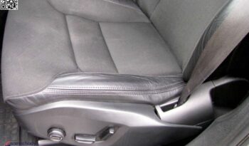 VOLVO XC 60 | FWD (przód) | Manualna | 150 KM | Biały full