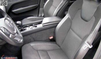 VOLVO XC 60 | FWD (przód) | Manualna | 150 KM | Biały full