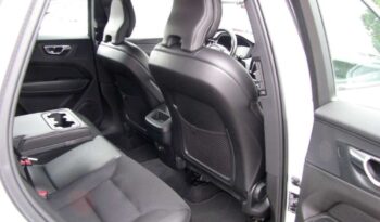 Volvo XC 60 | FWD (przód) | Manualna | 150 KM | Biały full