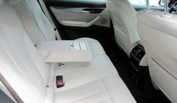 BMW X6 M | 4×4 (doł. automatycznie) | Automatyczna | 313 KM | Biały full