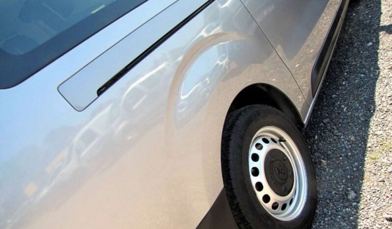 TOYOTA ProAce | FWD (przód) | Manualna | 120 KM | Srebrny full