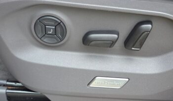 VOLKSWAGEN Touareg  | 4×4 (stały) | Automatyczna | 286 KM | Czarny full