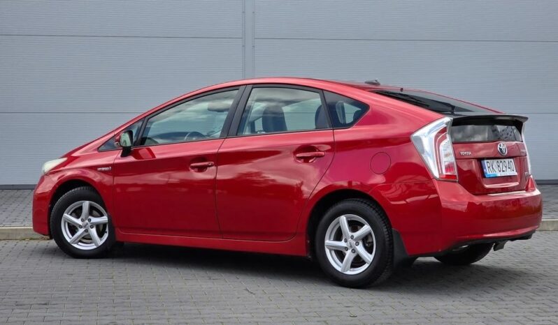 TOYOTA Prius  | FWD (przód) | Automatyczna | 99 KM | Bordowy full