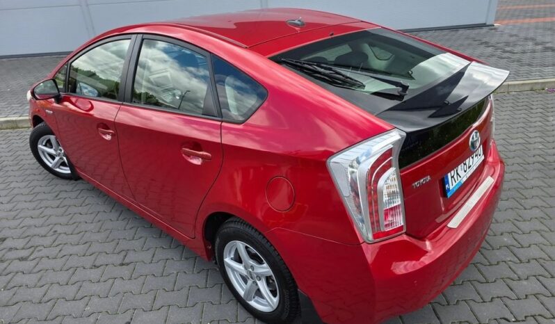 TOYOTA Prius  | FWD (przód) | Automatyczna | 99 KM | Bordowy full
