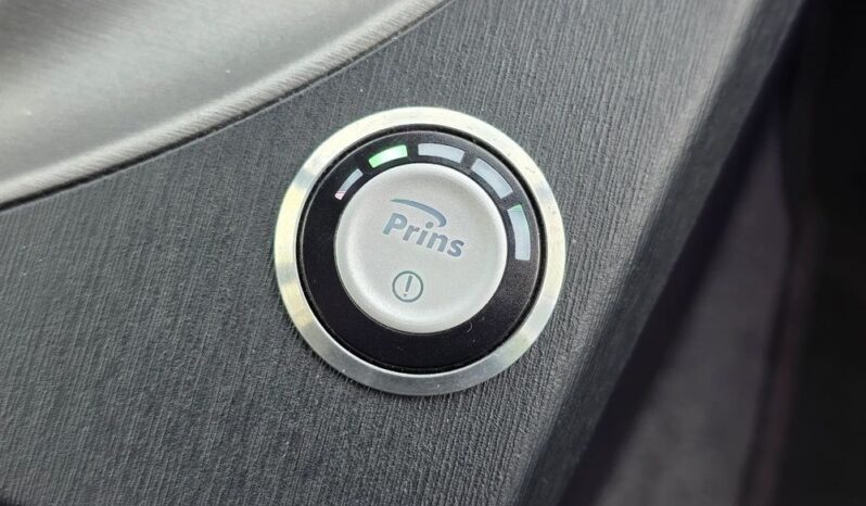 TOYOTA Prius  | FWD (przód) | Automatyczna | 99 KM | Bordowy full