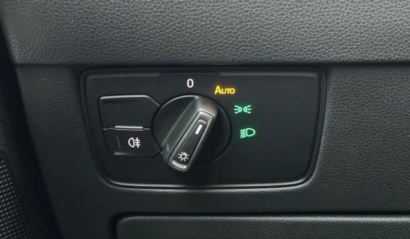 VOLKSWAGEN Arteon  | FWD (przód) | Automatyczna | 150 KM | Czarny full
