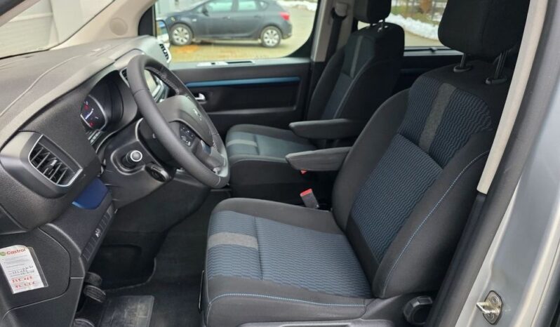 PEUGEOT Traveller  | FWD (przód) | Manualna | 150 KM | Srebrny full