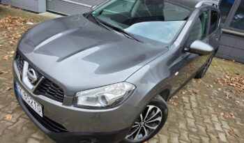 NISSAN Qashqai  | FWD (przód) | Automatyczna | 140 KM | Srebrny full