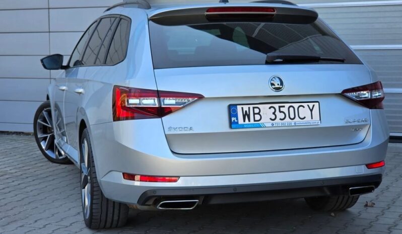 SKODA Superb  | 4×4 (doł. automatycznie) | Automatyczna | 280 KM | Srebrny full