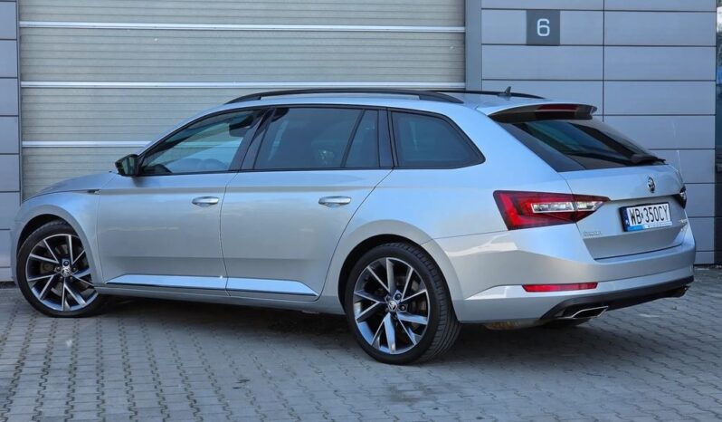 SKODA Superb  | 4×4 (doł. automatycznie) | Automatyczna | 280 KM | Srebrny full
