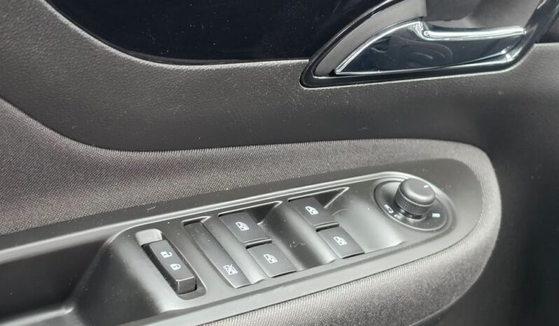 OPEL Mokka  | FWD (przód) | Automatyczna | 140 KM | Niebieski full