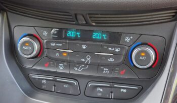 FORD Kuga  | FWD (przód) | Manualna | 150 KM | Czerwony full