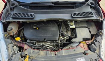 FORD Kuga  | FWD (przód) | Manualna | 150 KM | Czerwony full