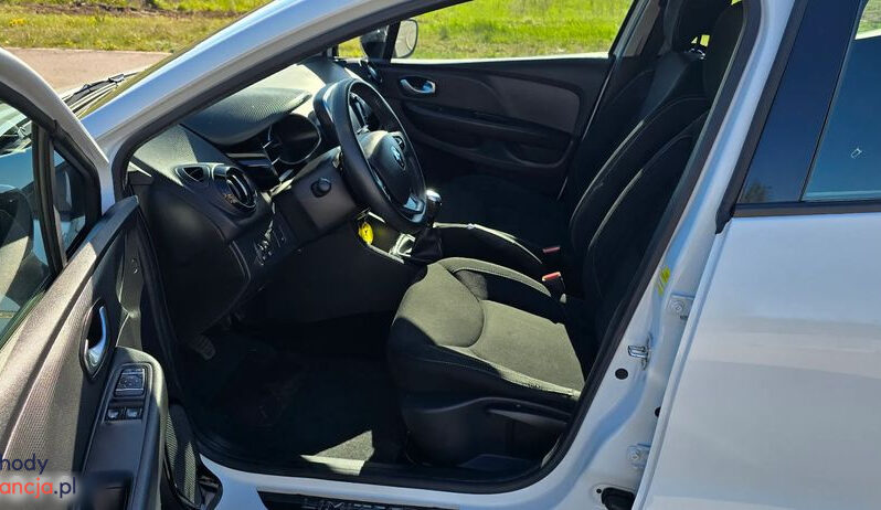 RENAULT Clio  | FWD (przód) | Manualna | 76 KM | Biały full