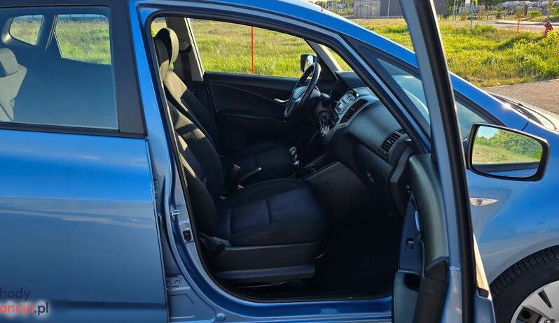 HYUNDAI ix20  | FWD (przód) | Manualna | 90 KM | Niebieski full