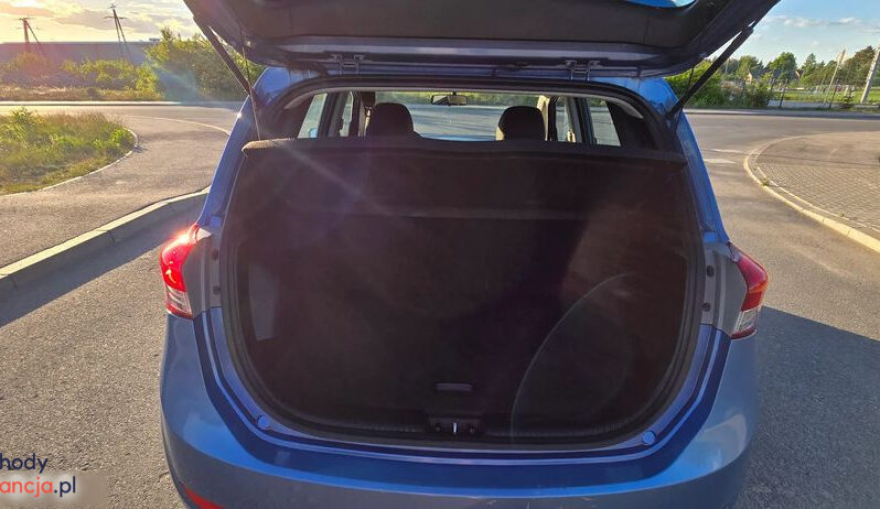 HYUNDAI ix20  | FWD (przód) | Manualna | 90 KM | Niebieski full