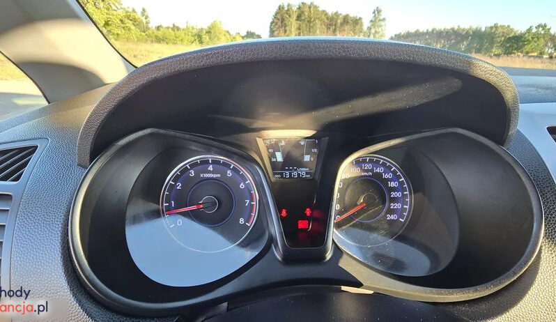 HYUNDAI ix20  | FWD (przód) | Manualna | 90 KM | Niebieski full