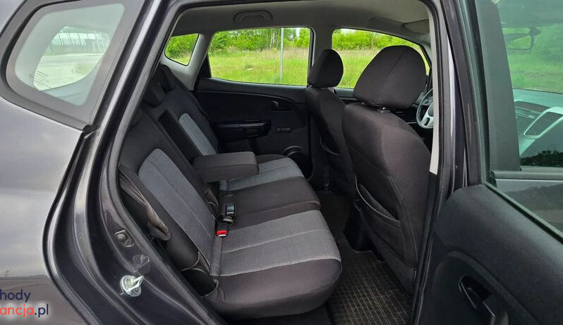 KIA Venga  | FWD (przód) | Manualna | 90 KM | Szary full