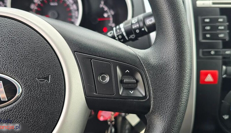 KIA Venga  | FWD (przód) | Manualna | 90 KM | Szary full