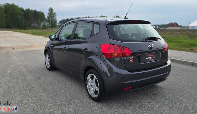 KIA Venga  | FWD (przód) | Manualna | 90 KM | Szary full